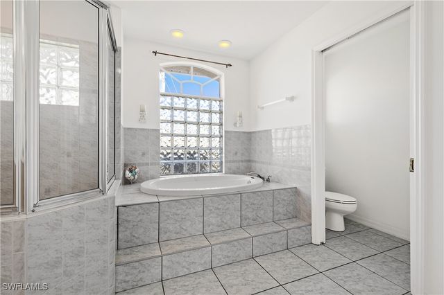 1001 NW 35th AVE, Cape Coral, FL 33993