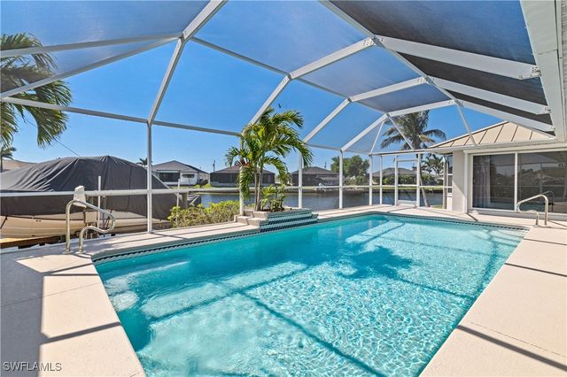 1001 NW 35th AVE, Cape Coral, FL 33993