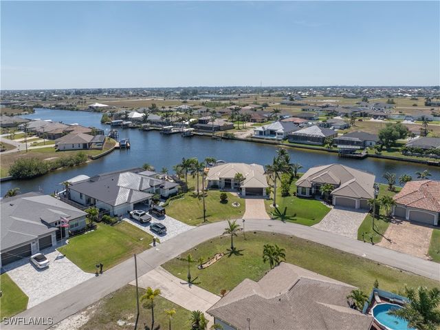 1001 NW 35th AVE, Cape Coral, FL 33993