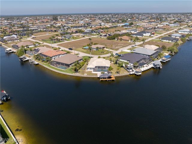 1001 NW 35th AVE, Cape Coral, FL 33993