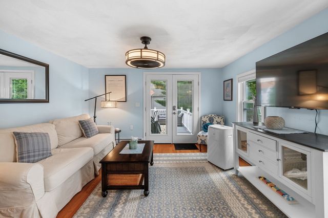 19 George St, Malden, MA 02148