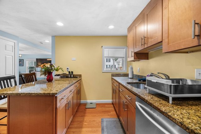 19 George St, Malden, MA 02148