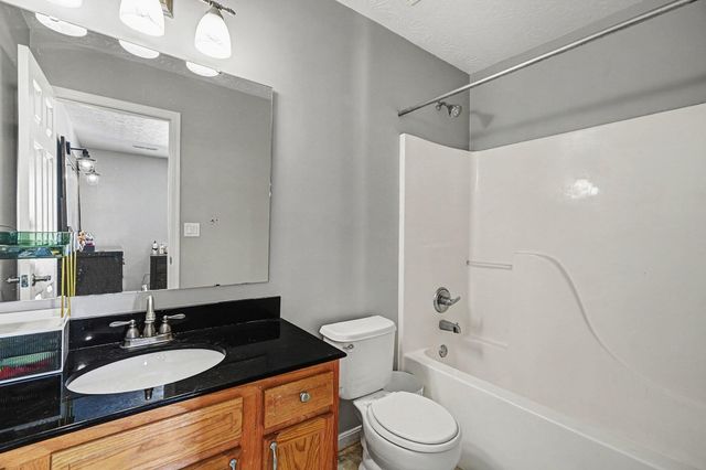 2366 Hummingbird Lane, Hebron, KY 41048