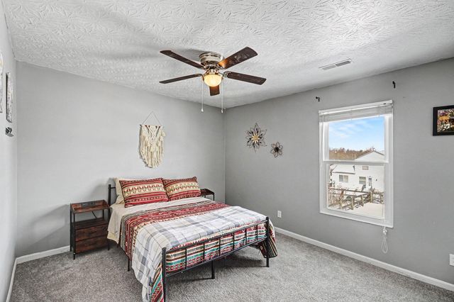 2366 Hummingbird Lane, Hebron, KY 41048