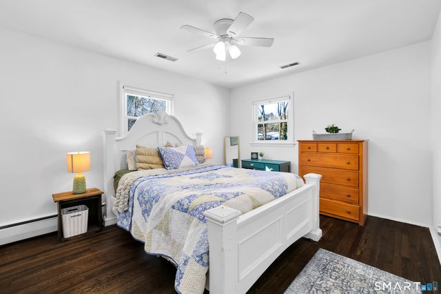 86 Lent Road, Hamden, CT 06517