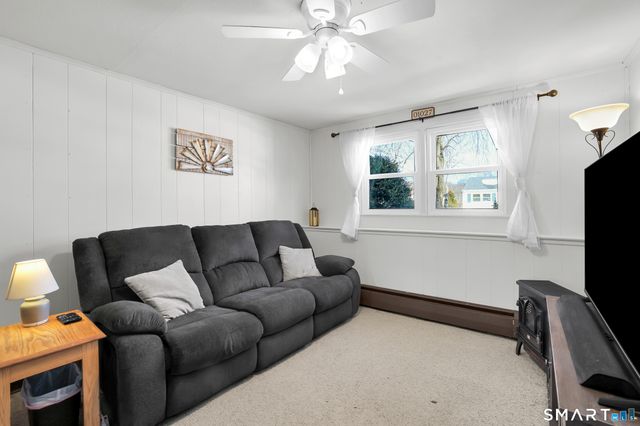 86 Lent Road, Hamden, CT 06517