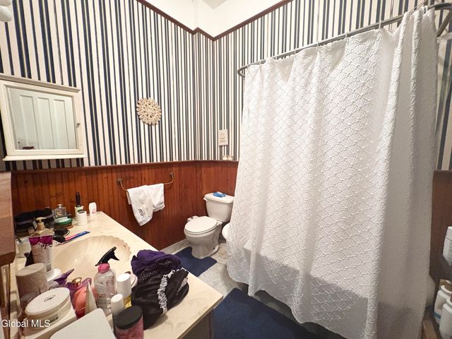 385 Washington Avenue, Albany, NY 12206