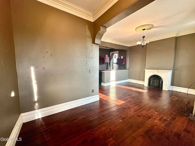 385 Washington Avenue, Albany, NY 12206