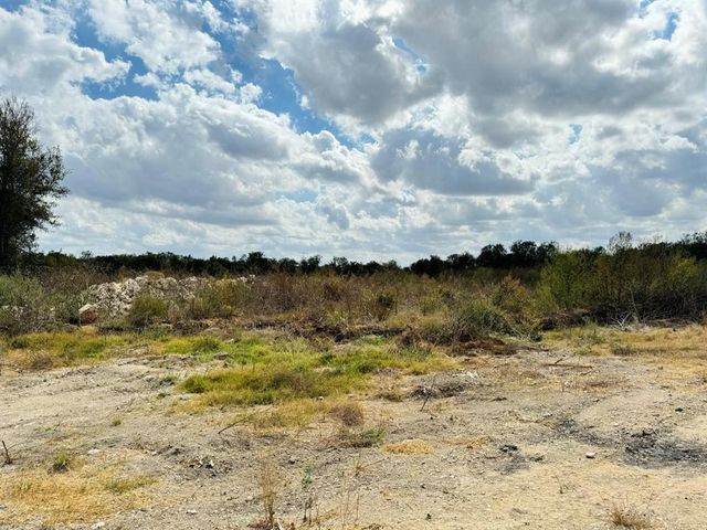 6607 FM 1327 RD, Austin, TX 78747