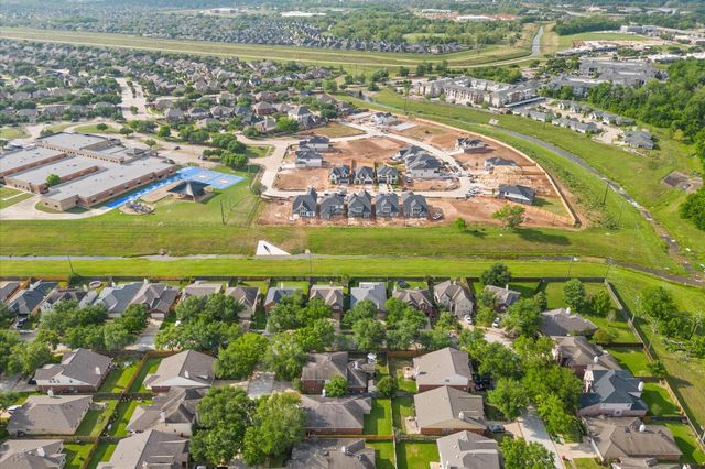 6022 Twin Creek, Missouri City, TX 77459