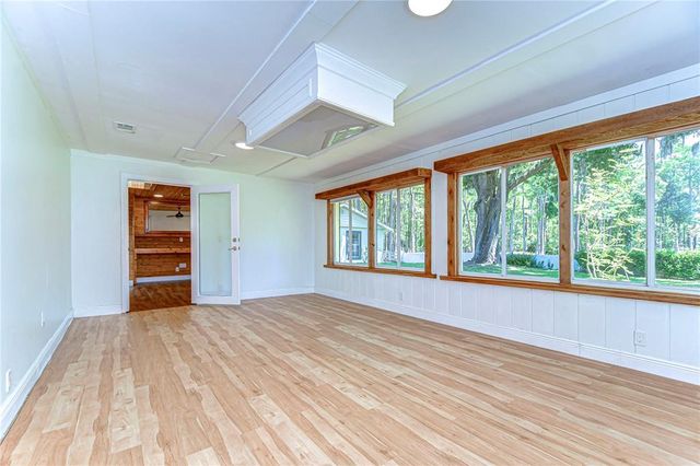 1120 COUNTRY LANE, Lutz, FL 33558