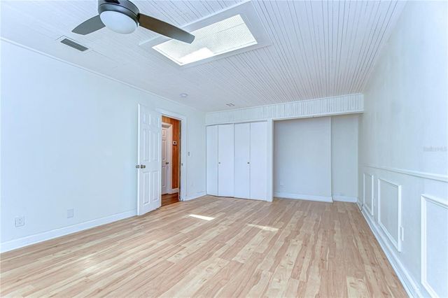 1120 COUNTRY LANE, Lutz, FL 33558