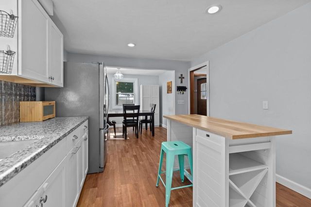 369 LOPAS STREET, Menasha, WI 54952