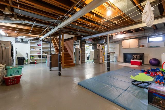 369 LOPAS STREET, Menasha, WI 54952