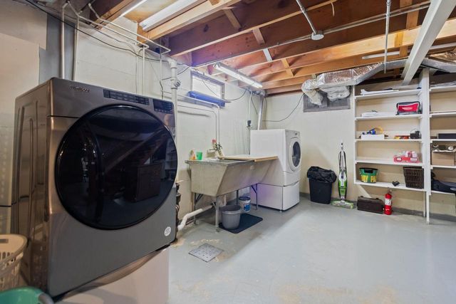 369 LOPAS STREET, Menasha, WI 54952