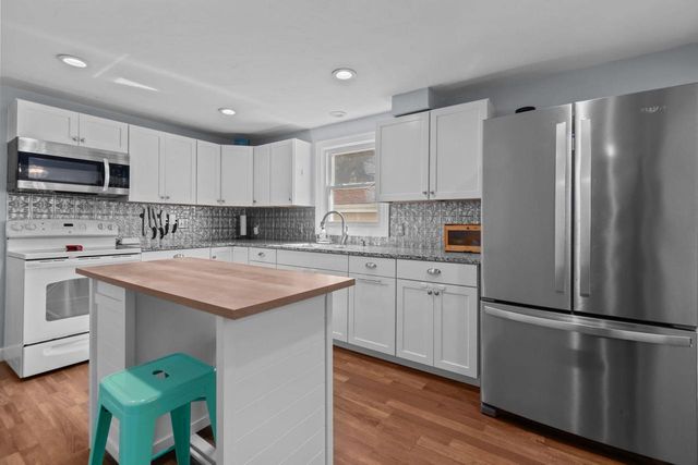 369 LOPAS STREET, Menasha, WI 54952