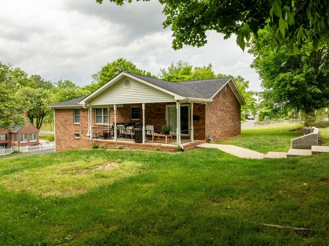 315 Lovelace Street, Albany, KY 42602