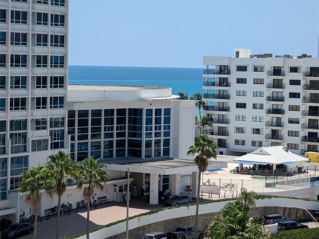 5600 Collins Ave 9E, Miami Beach, FL 33140