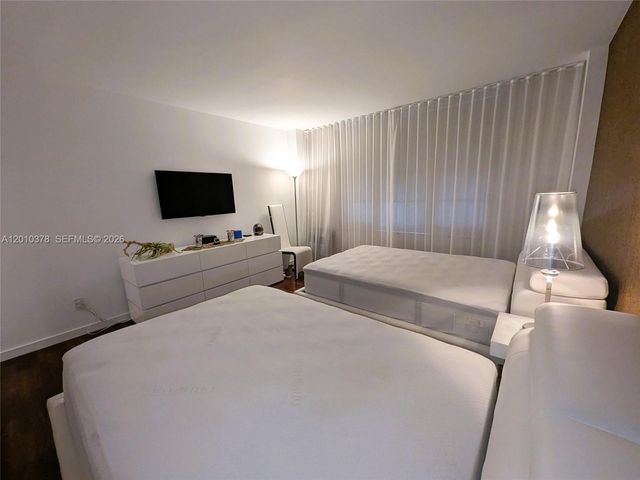 5600 Collins Ave 9E, Miami Beach, FL 33140