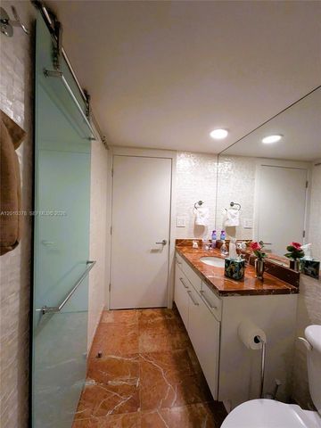 5600 Collins Ave 9E, Miami Beach, FL 33140