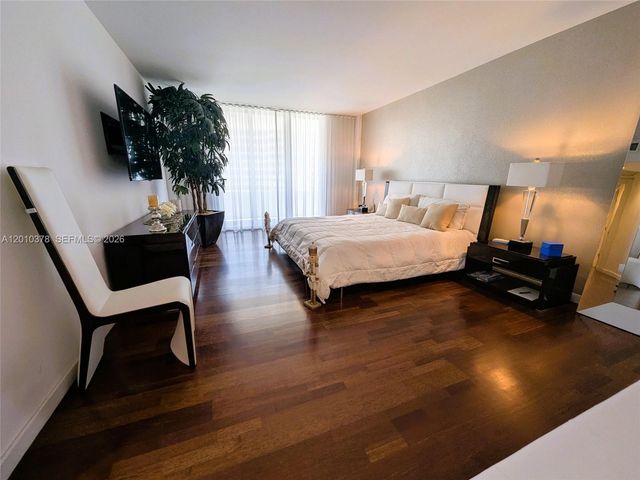 5600 Collins Ave 9E, Miami Beach, FL 33140