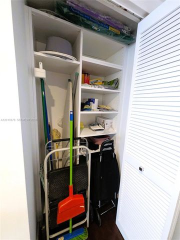 5600 Collins Ave 9E, Miami Beach, FL 33140