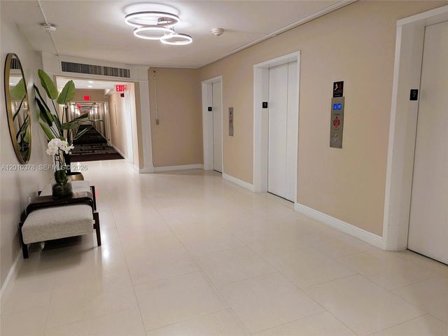 5600 Collins Ave 9E, Miami Beach, FL 33140