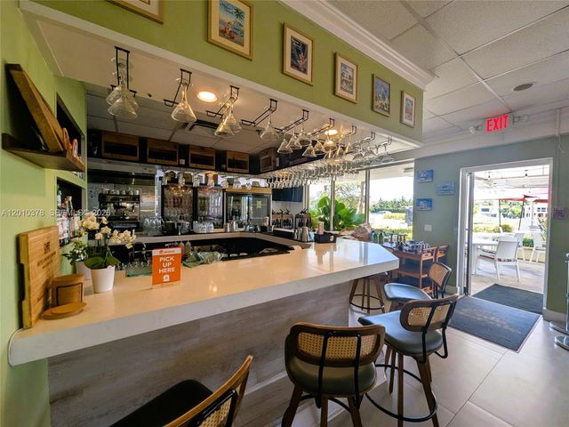 5600 Collins Ave 9E, Miami Beach, FL 33140