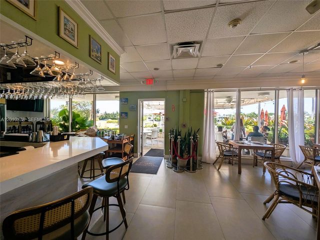 5600 Collins Ave 9E, Miami Beach, FL 33140