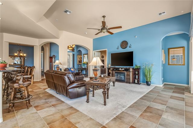 2782 Sidewheel Drive, Bullhead City, AZ 86429