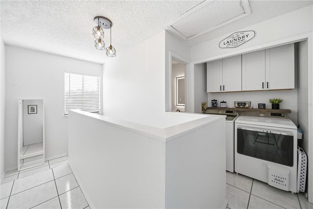 38 SILVER SWAN COURT, Kissimmee, FL 34743