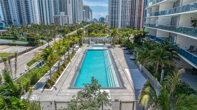 17550 Collins Ave 1202, Sunny Isles Beach, FL 33160