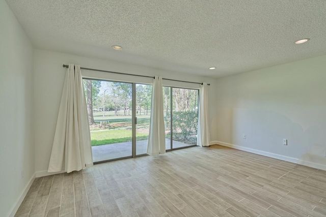 12900 Walden Road 601F, Montgomery, TX 77356