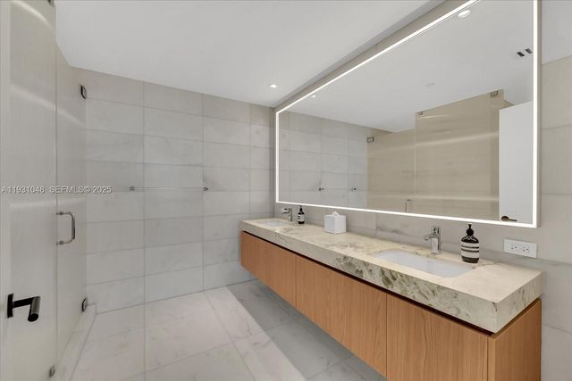 501 West Ave 3405, Miami Beach, FL 33139