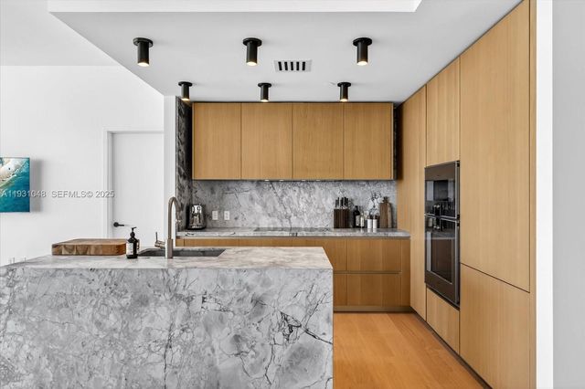 501 West Ave 3405, Miami Beach, FL 33139