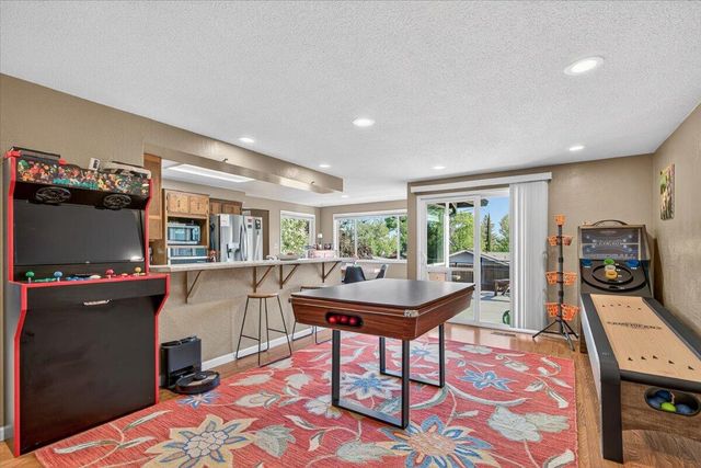 2573 Eaton Drive, Medford, OR 97504