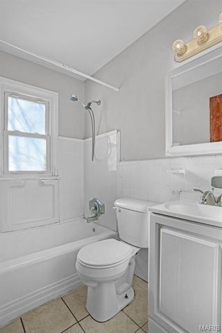 8234 Airport Road, St Louis, MO 63134