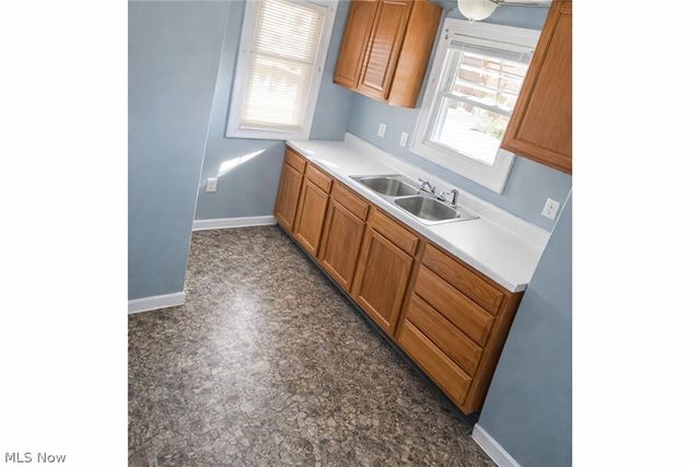 8322 Bancroft Avenue, Cleveland, OH 44105