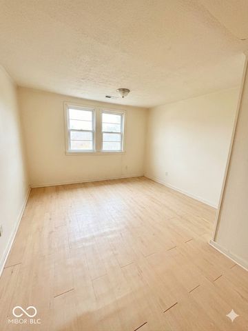 2754 S Lyons Avenue, Indianapolis, IN 46241