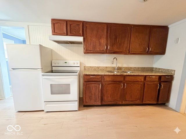 2754 S Lyons Avenue, Indianapolis, IN 46241