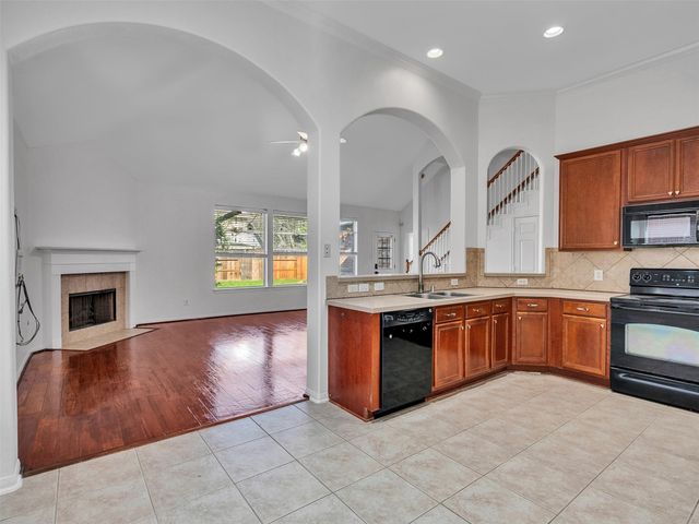 7130 Ballinger Ridge Lane, Richmond, TX 77407