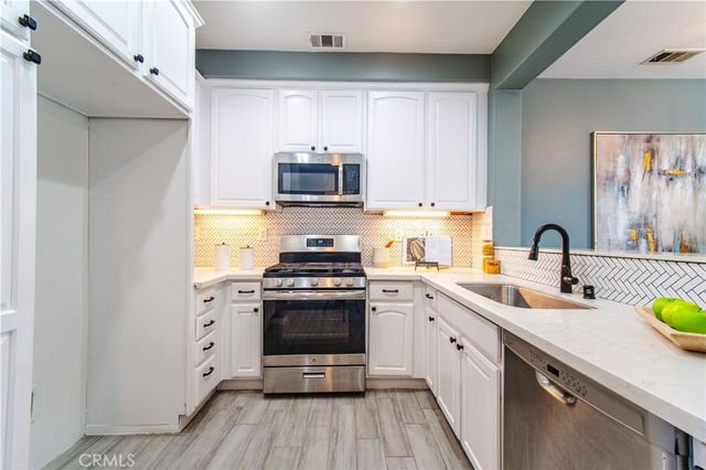 21 Thorp, Ladera Ranch, CA 92694