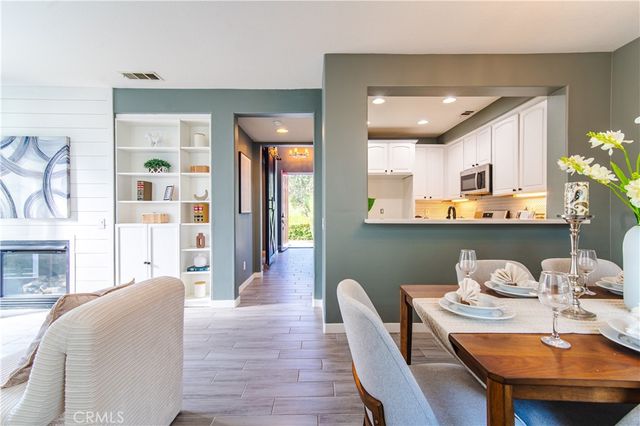 21 Thorp, Ladera Ranch, CA 92694