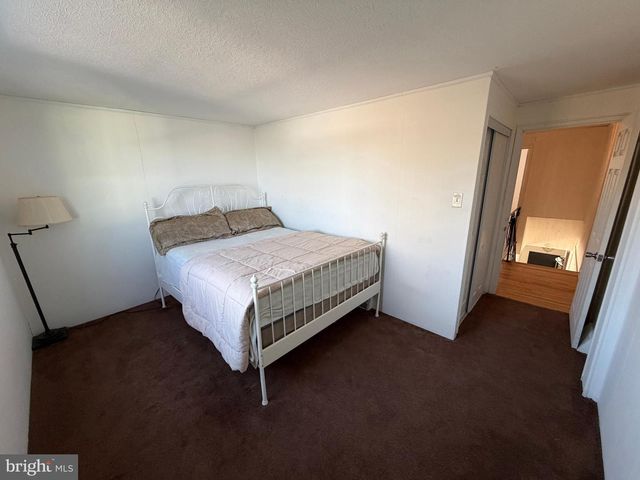 10916 MODENA PL, Philadelphia, PA 19154