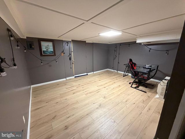 10916 MODENA PL, Philadelphia, PA 19154