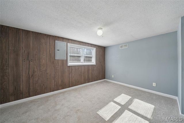 4271 Old Road, De Soto, MO 63020