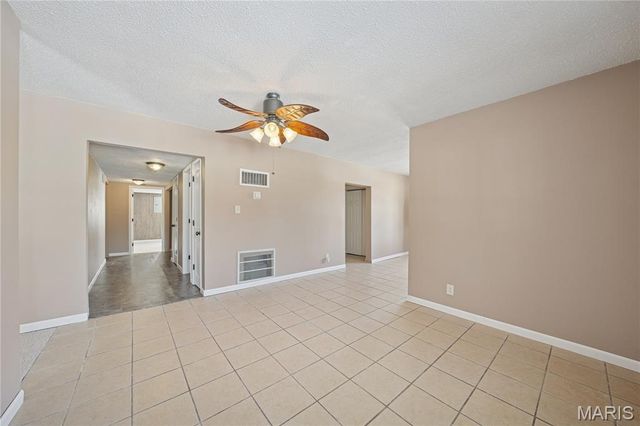 4271 Old Road, De Soto, MO 63020