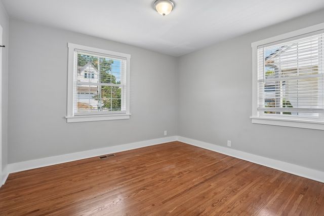 1523A Dugger Dr, Nashville, TN 37206