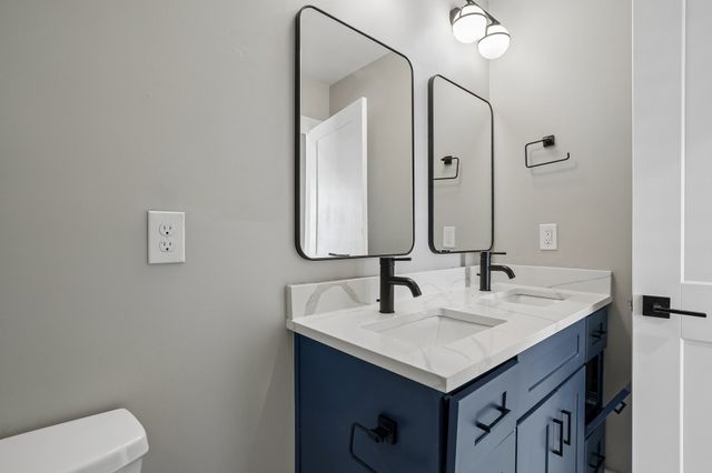 1523A Dugger Dr, Nashville, TN 37206