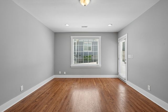1523A Dugger Dr, Nashville, TN 37206